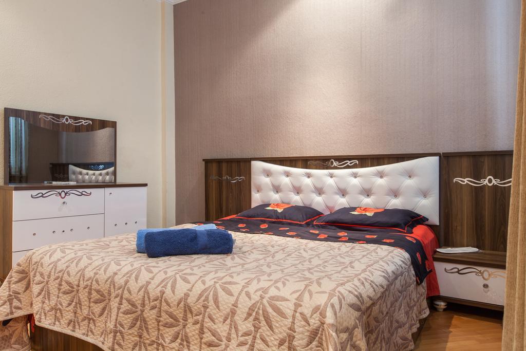 Sweet Home Apartment Τυφλίδα Δωμάτιο φωτογραφία