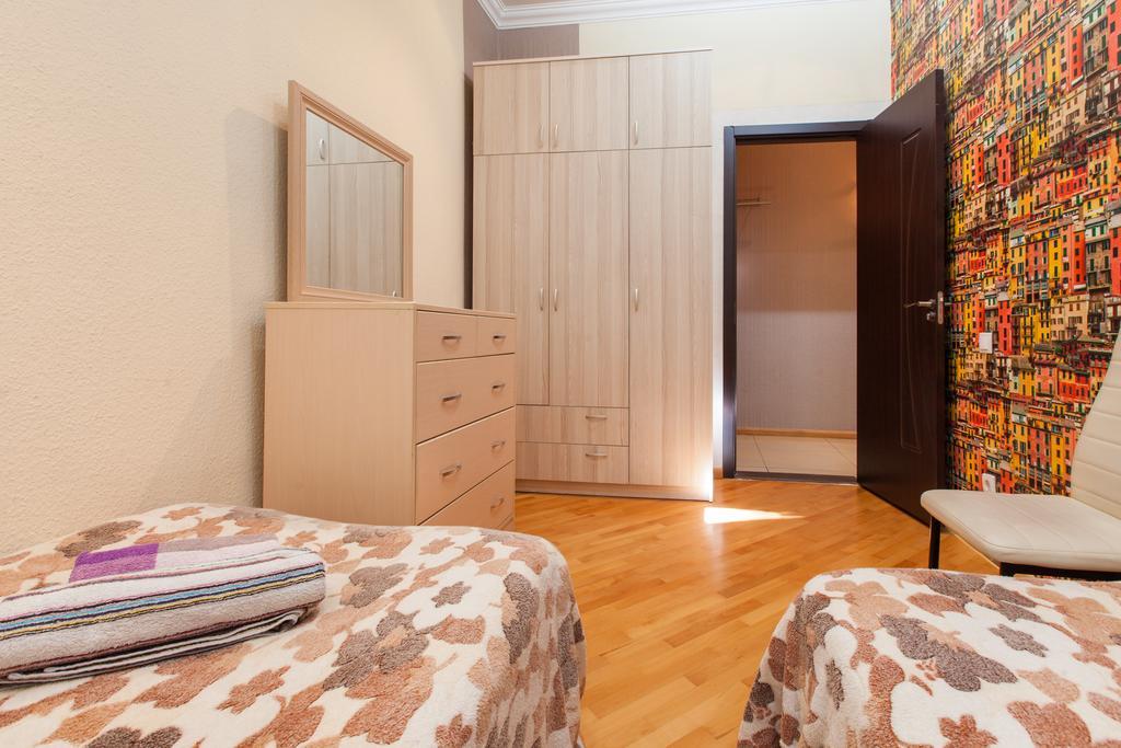 Sweet Home Apartment Τυφλίδα Δωμάτιο φωτογραφία