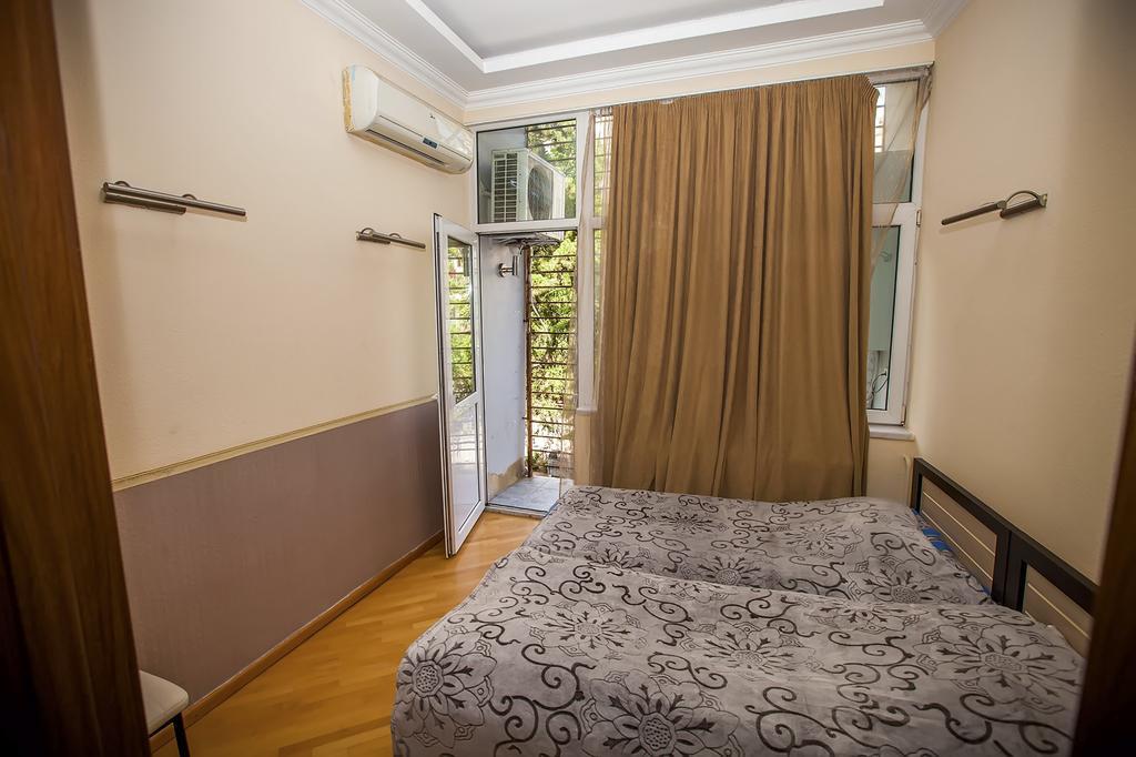 Sweet Home Apartment Τυφλίδα Δωμάτιο φωτογραφία